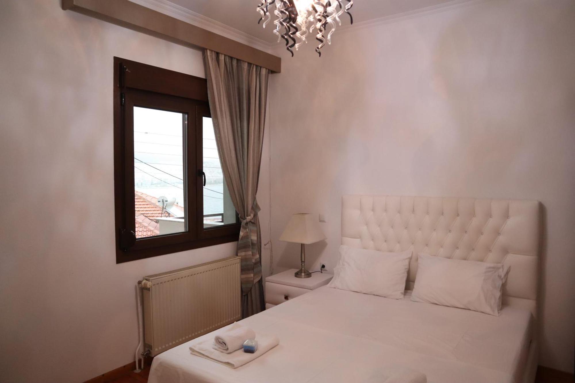 Kouros Kalamitsa Apartment Кавала Екстериор снимка